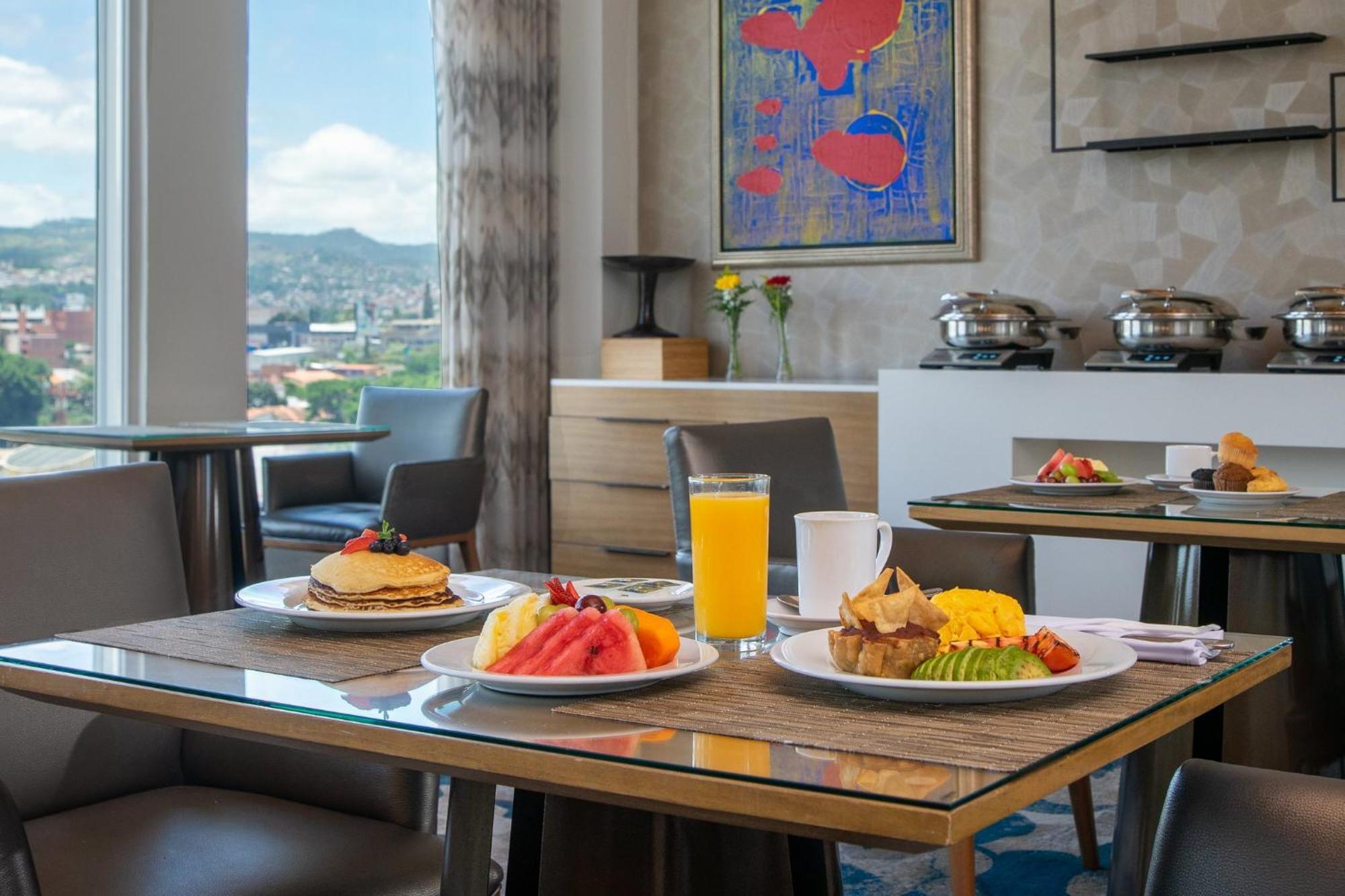 Intercontinental Tegucigalpa At Multiplaza Mall By Ihg Zewnętrze zdjęcie